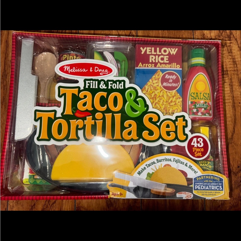 NEW Melissa & Doug Fill & Fold Taco & Tortilla Set 43 Pieces Ages 3+ NIB SEALED